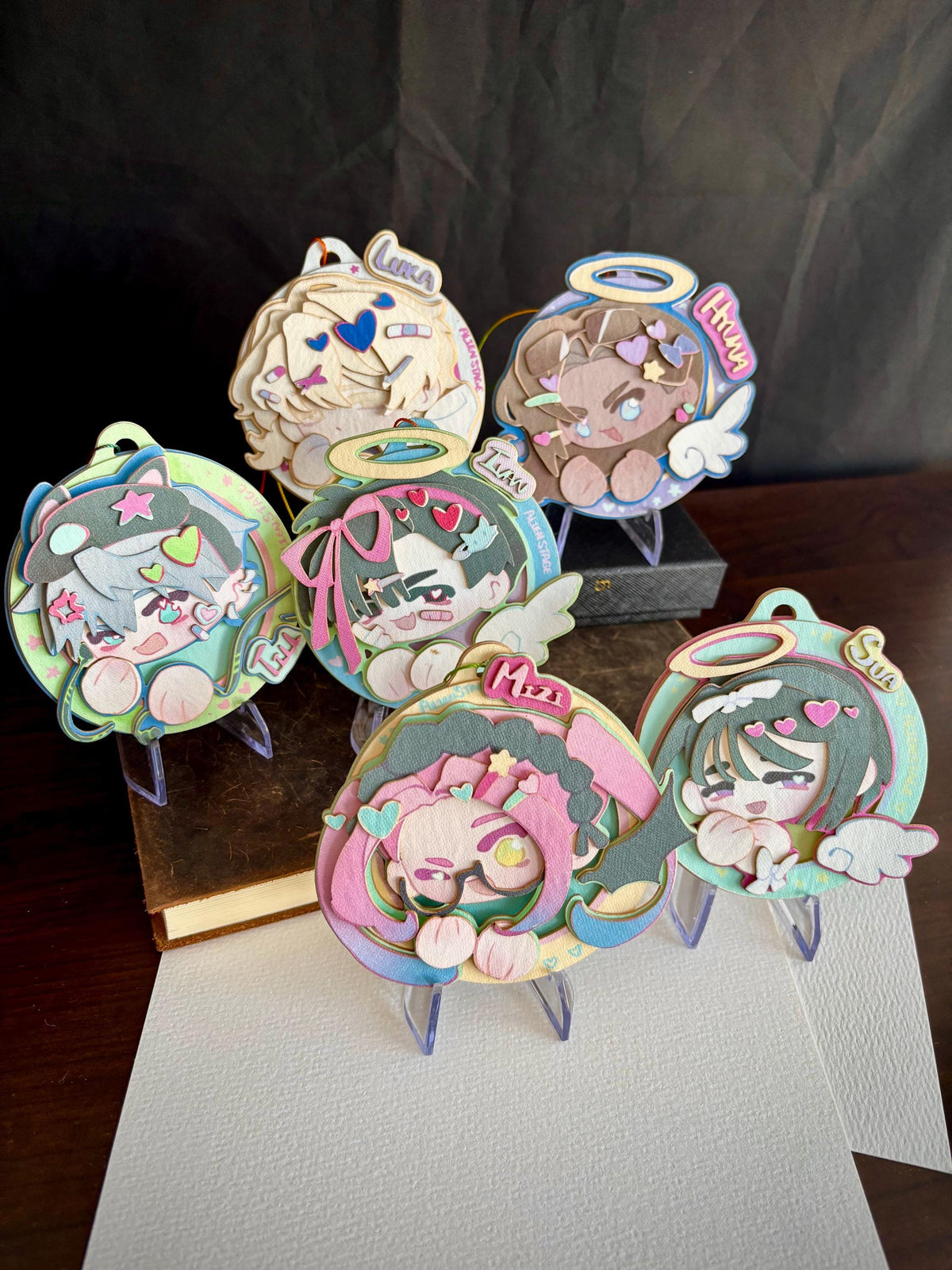 Luka | ALNST | paper biscuit, charm/ornament | ~10x9cm
