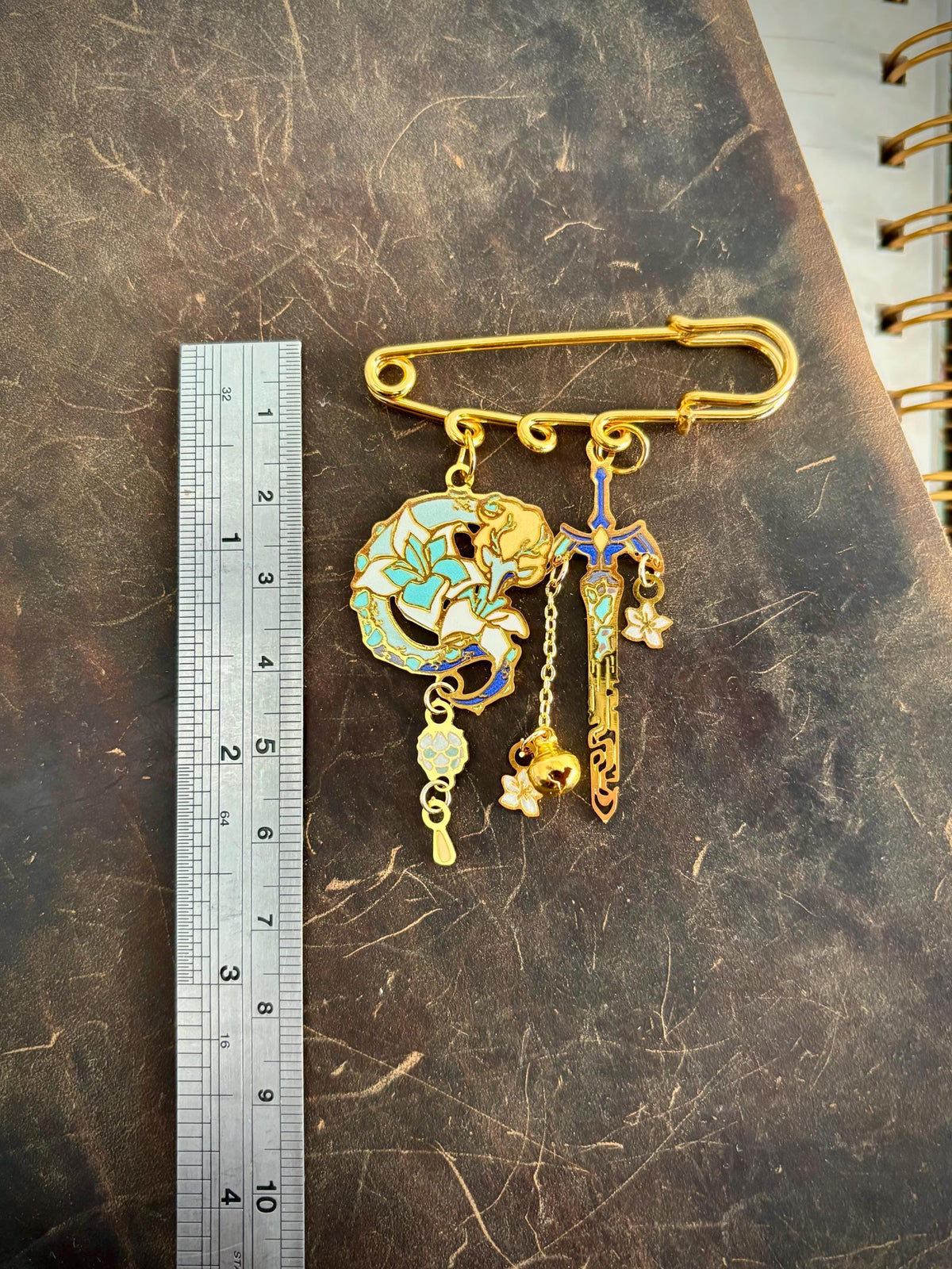 botw/totk inspired | Zelink | Dangle Pin Charm