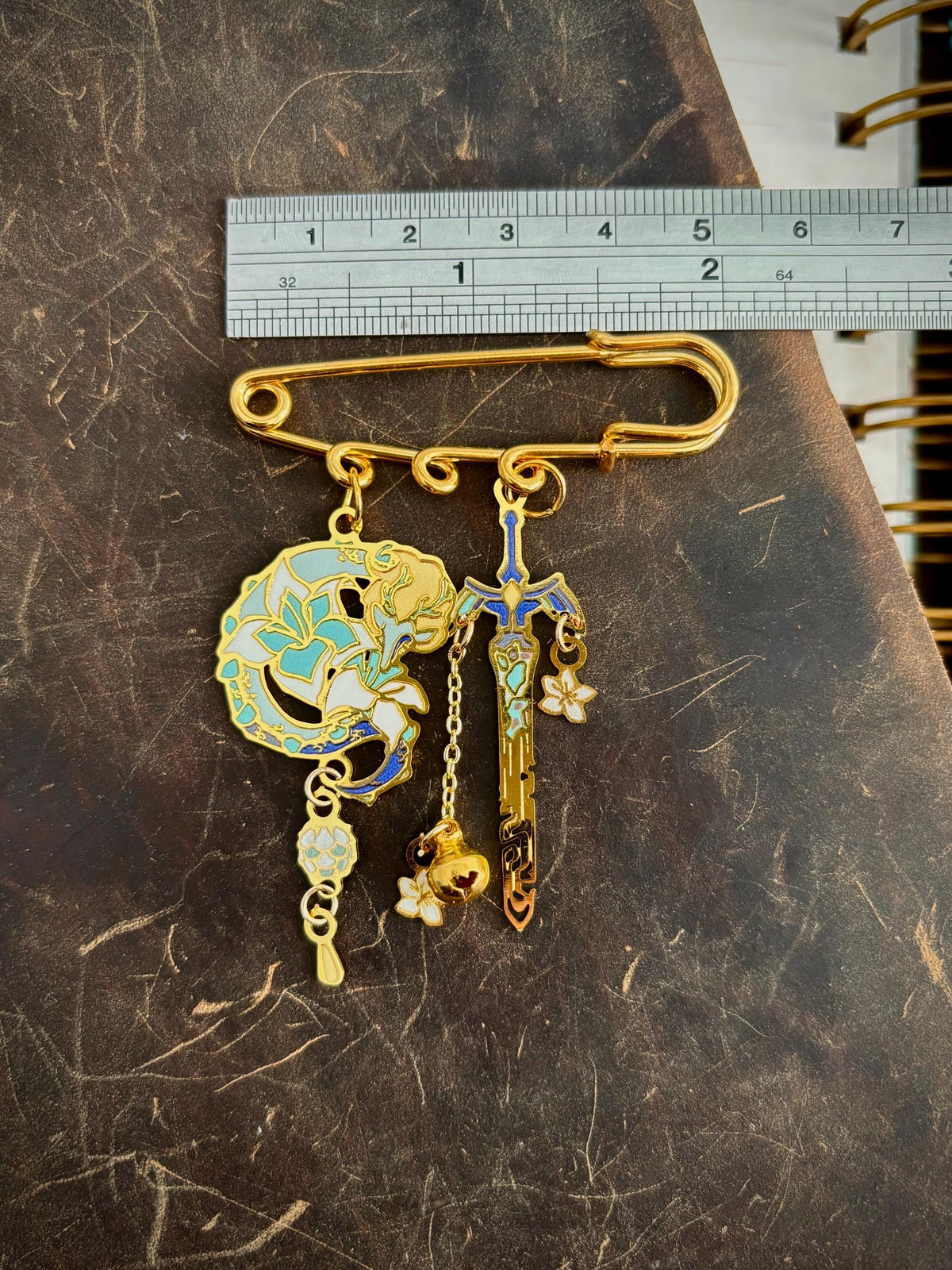 botw/totk inspired | Zelink | Dangle Pin Charm