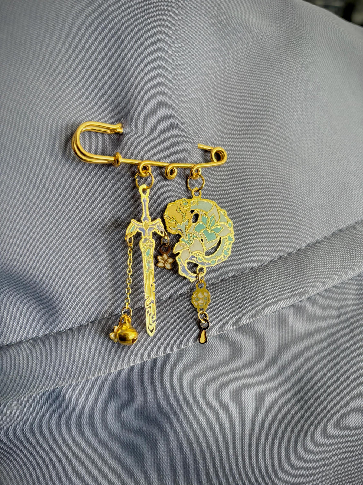 botw/totk inspired | Zelink | Dangle Pin Charm