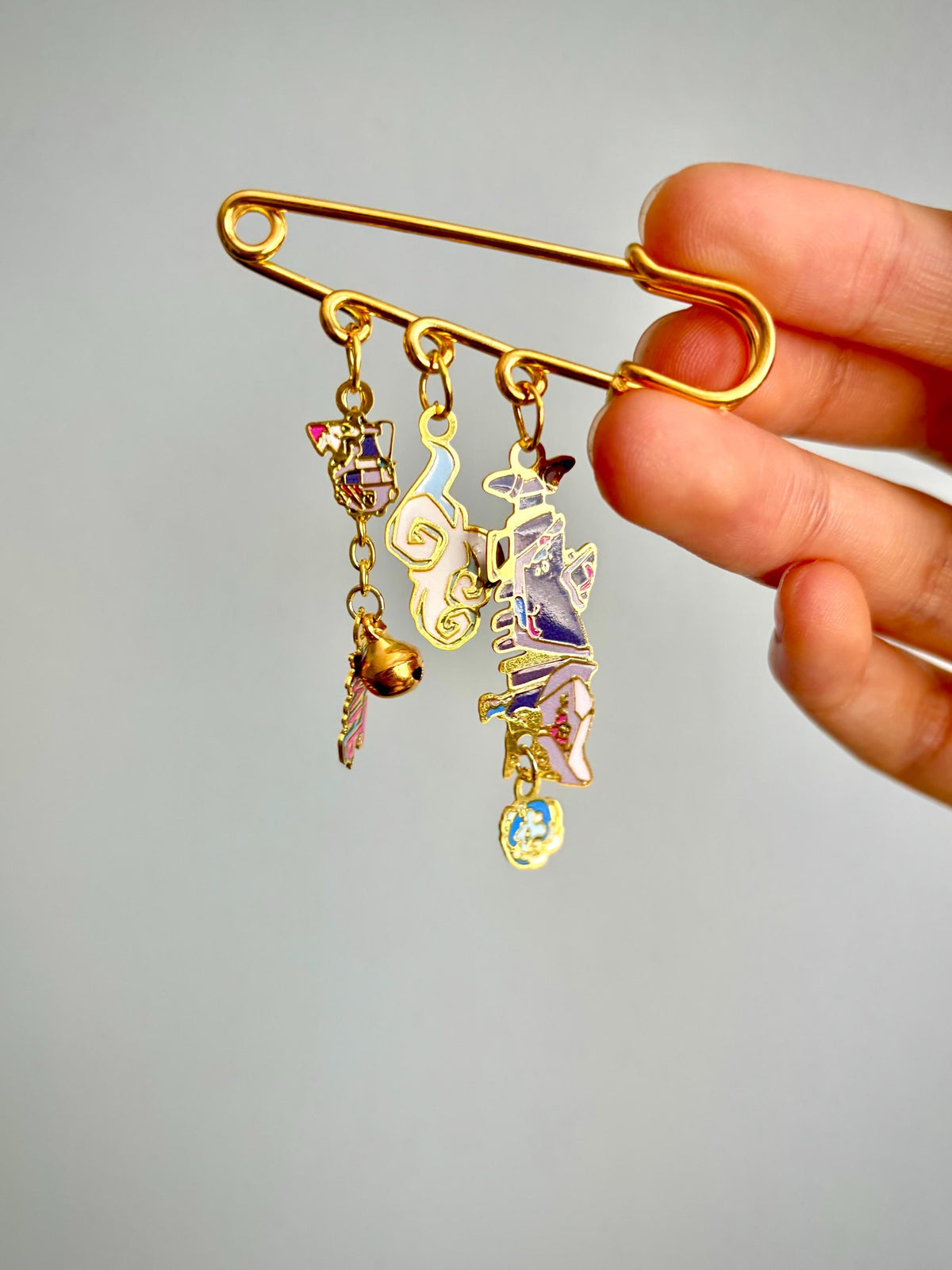 Jinx inspired | Dangle Pin Charm