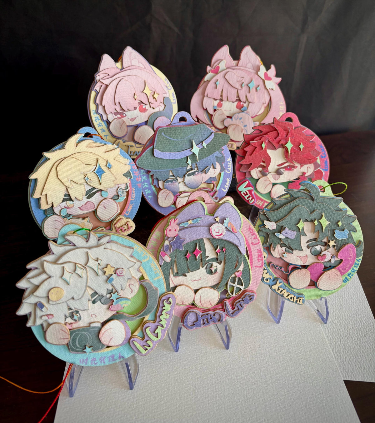 LTX | link click | paper biscuit, charm/ornament | ~10x9cm