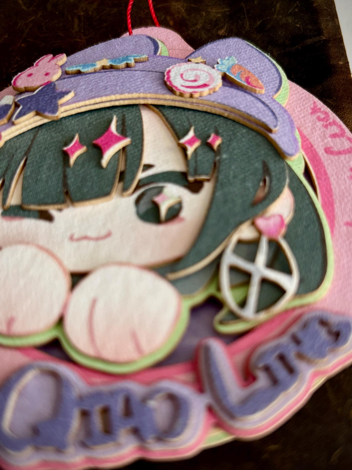 QL | link click | paper biscuit, charm/ornament | ~10x9cm