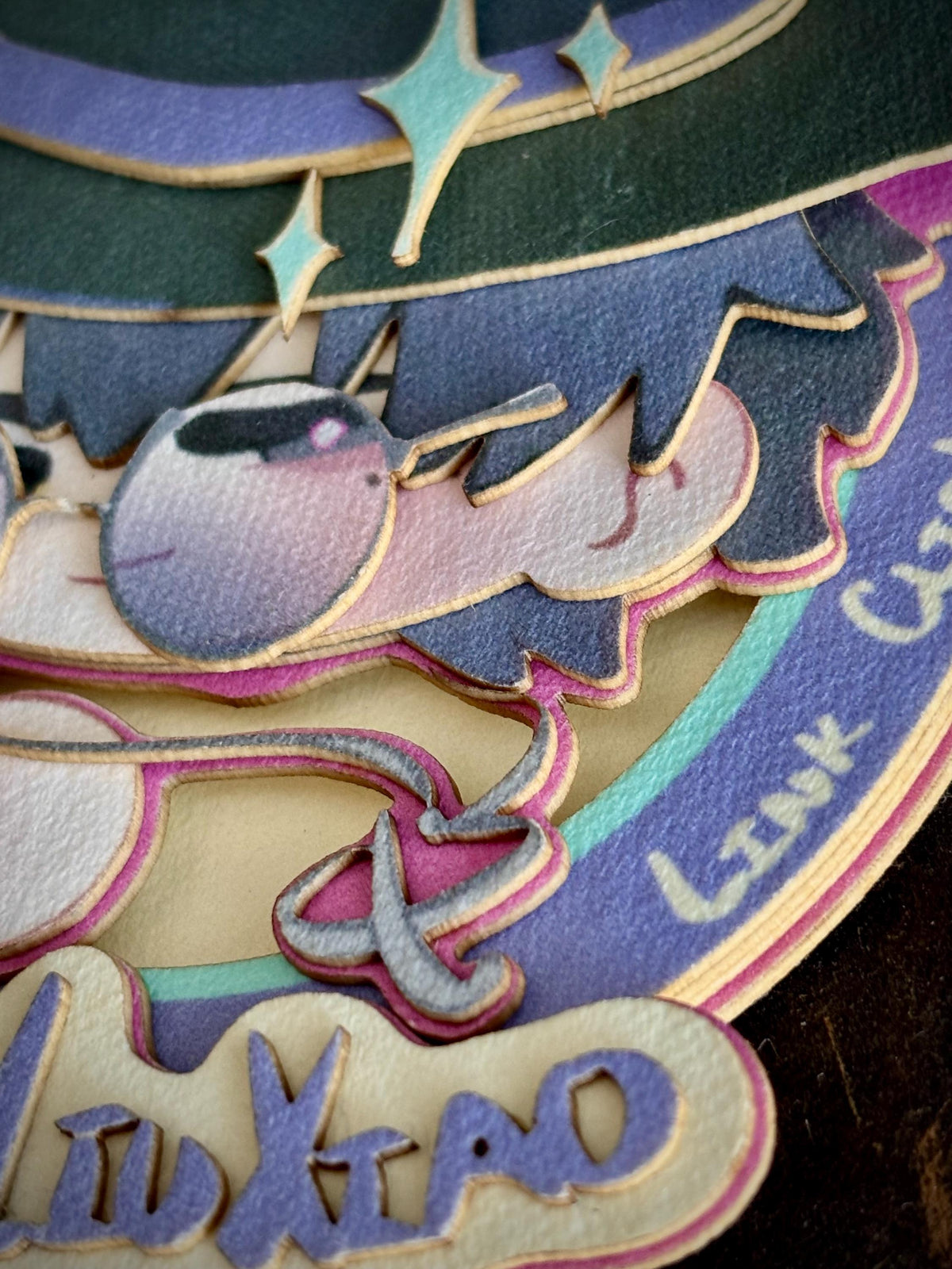 LX | link click | paper biscuit, charm/ornament | ~10x9cm