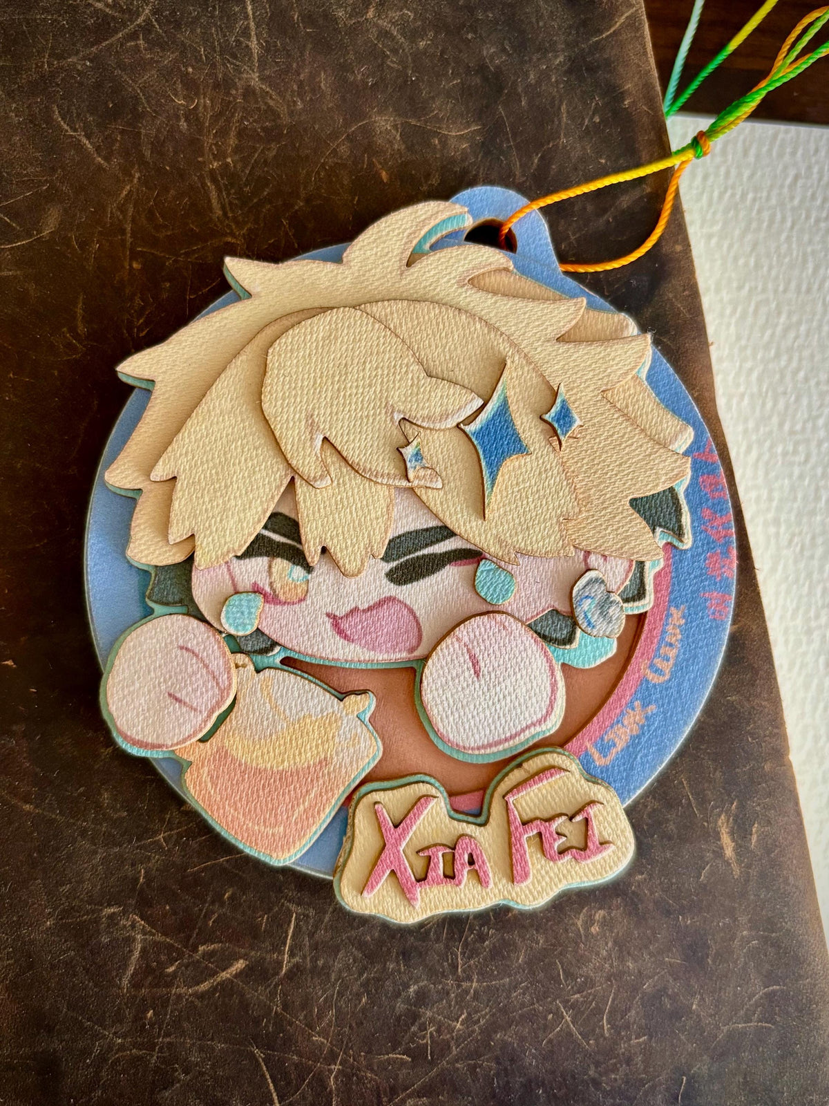 XF | link click | paper biscuit, charm/ornament | ~10x9cm