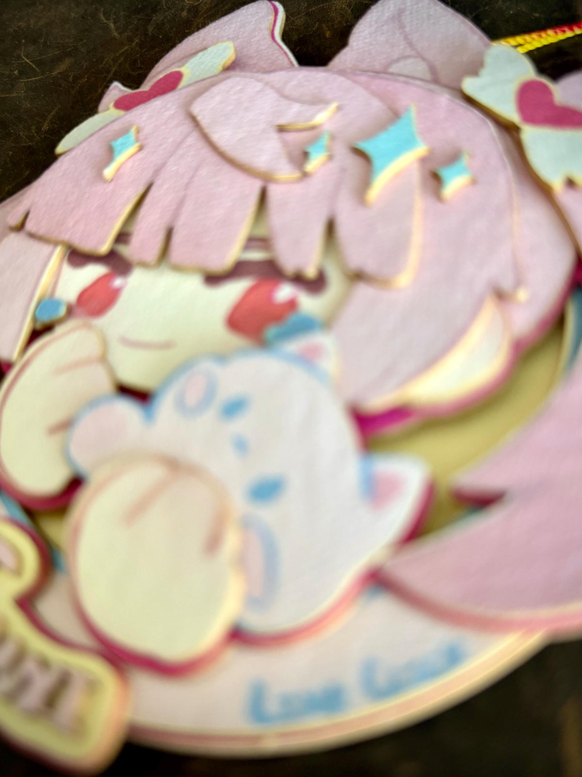 LTX | link click | paper biscuit, charm/ornament | ~10x9cm